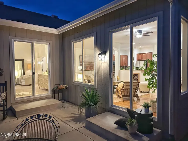 1646 Commonwealth, Reno, Nevada 89503, 3 Bedrooms Bedrooms, ,2 BathroomsBathrooms,Residential,Residential,Commonwealth,260003501