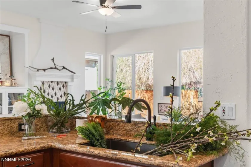 1646 Commonwealth, Reno, Nevada 89503, 3 Bedrooms Bedrooms, ,2 BathroomsBathrooms,Residential,Residential,Commonwealth,260003501