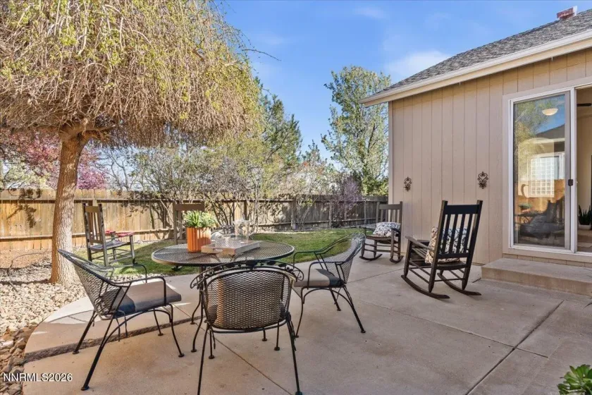 1646 Commonwealth, Reno, Nevada 89503, 3 Bedrooms Bedrooms, ,2 BathroomsBathrooms,Residential,Residential,Commonwealth,260003501