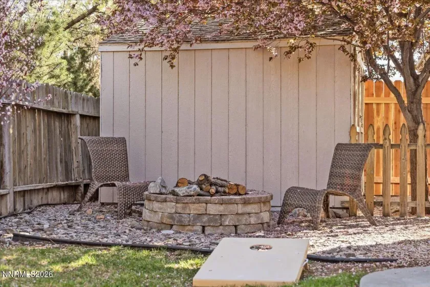 1646 Commonwealth, Reno, Nevada 89503, 3 Bedrooms Bedrooms, ,2 BathroomsBathrooms,Residential,Residential,Commonwealth,260003501