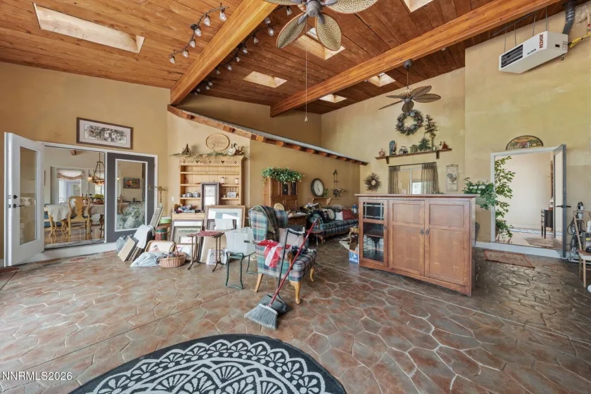 951 Riverview, Gardnerville, Nevada 89460, 5 Bedrooms Bedrooms, ,5 BathroomsBathrooms,Residential,Residential,Riverview,260003503