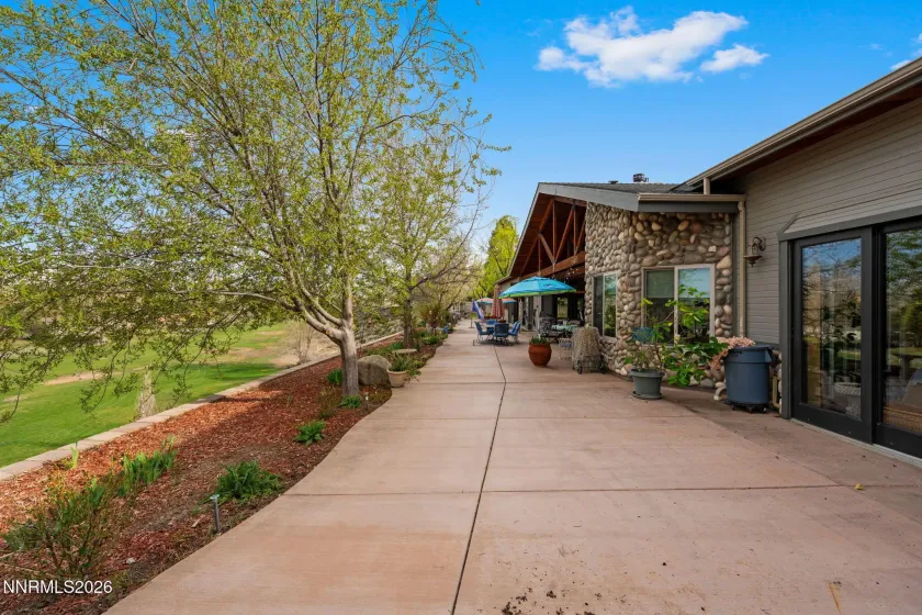 951 Riverview, Gardnerville, Nevada 89460, 5 Bedrooms Bedrooms, ,5 BathroomsBathrooms,Residential,Residential,Riverview,260003503