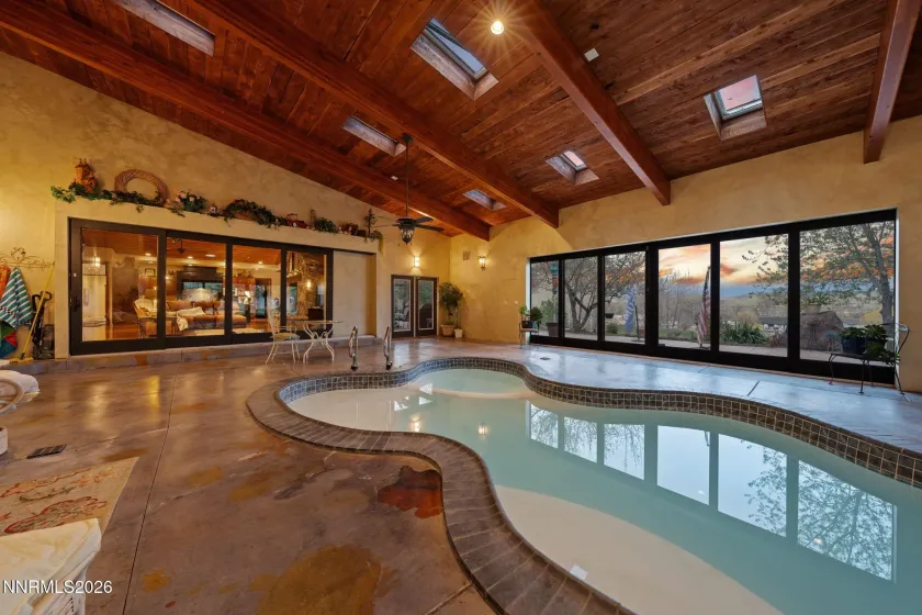 951 Riverview, Gardnerville, Nevada 89460, 5 Bedrooms Bedrooms, ,5 BathroomsBathrooms,Residential,Residential,Riverview,260003503