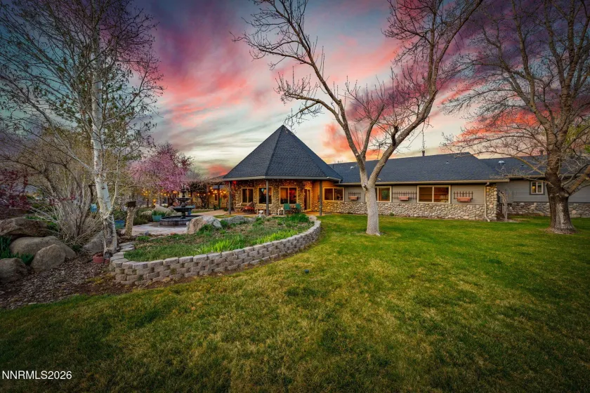 951 Riverview, Gardnerville, Nevada 89460, 5 Bedrooms Bedrooms, ,5 BathroomsBathrooms,Residential,Residential,Riverview,260003503