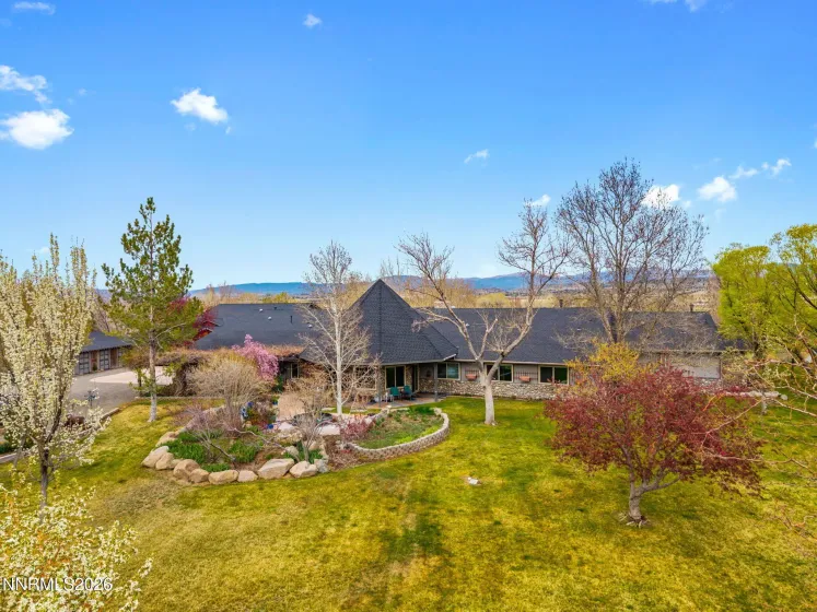 951 Riverview, Gardnerville, Nevada 89460, 5 Bedrooms Bedrooms, ,5 BathroomsBathrooms,Residential,Residential,Riverview,260003503