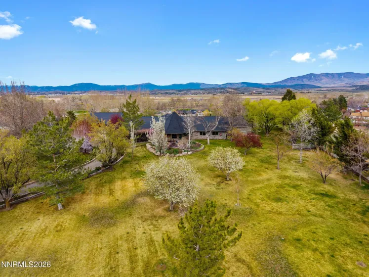 951 Riverview, Gardnerville, Nevada 89460, 5 Bedrooms Bedrooms, ,5 BathroomsBathrooms,Residential,Residential,Riverview,260003503