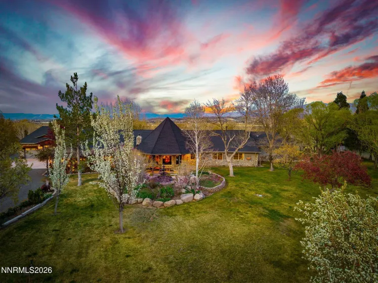 951 Riverview, Gardnerville, Nevada 89460, 5 Bedrooms Bedrooms, ,5 BathroomsBathrooms,Residential,Residential,Riverview,260003503