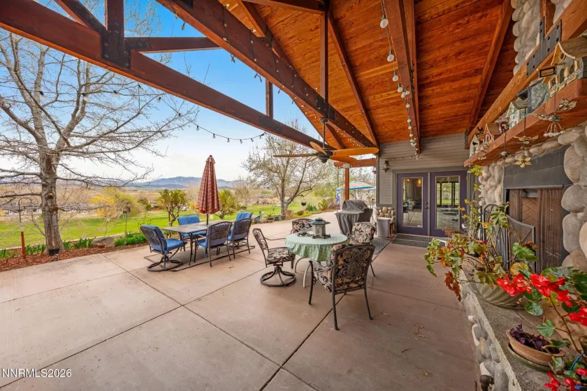 951 Riverview, Gardnerville, Nevada 89460, 5 Bedrooms Bedrooms, ,5 BathroomsBathrooms,Residential,Residential,Riverview,260003503