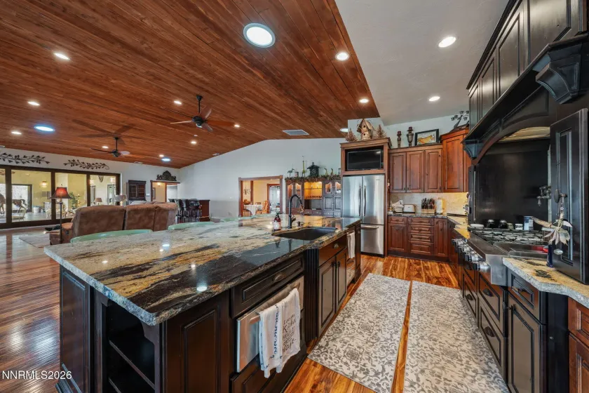 951 Riverview, Gardnerville, Nevada 89460, 5 Bedrooms Bedrooms, ,5 BathroomsBathrooms,Residential,Residential,Riverview,260003503