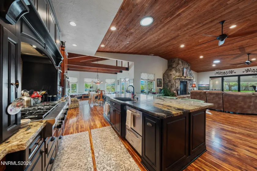 951 Riverview, Gardnerville, Nevada 89460, 5 Bedrooms Bedrooms, ,5 BathroomsBathrooms,Residential,Residential,Riverview,260003503