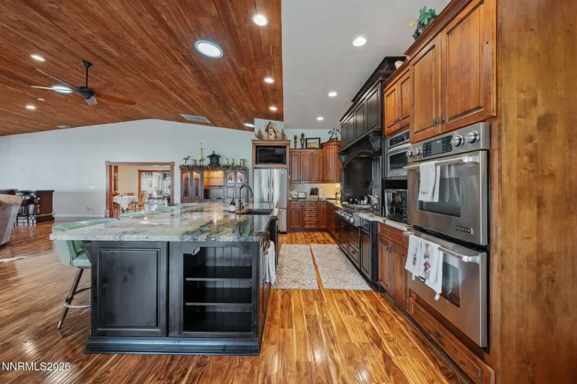 951 Riverview, Gardnerville, Nevada 89460, 5 Bedrooms Bedrooms, ,5 BathroomsBathrooms,Residential,Residential,Riverview,260003503