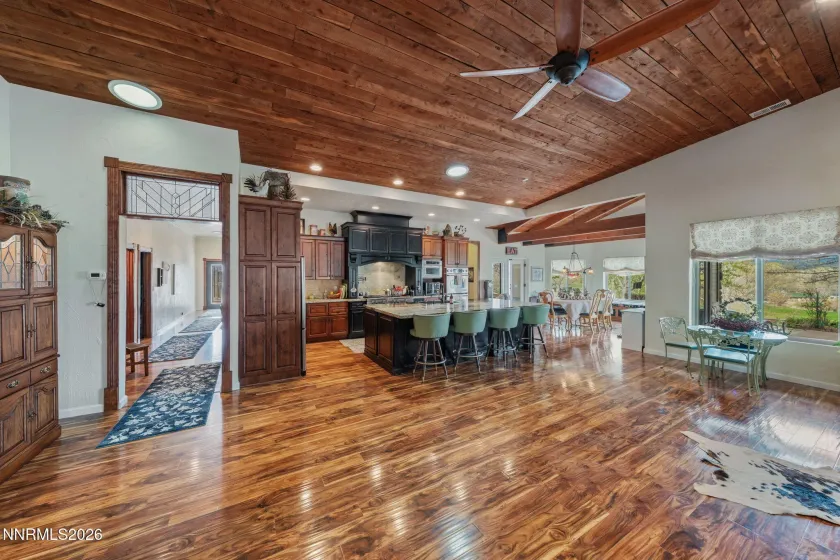 951 Riverview, Gardnerville, Nevada 89460, 5 Bedrooms Bedrooms, ,5 BathroomsBathrooms,Residential,Residential,Riverview,260003503