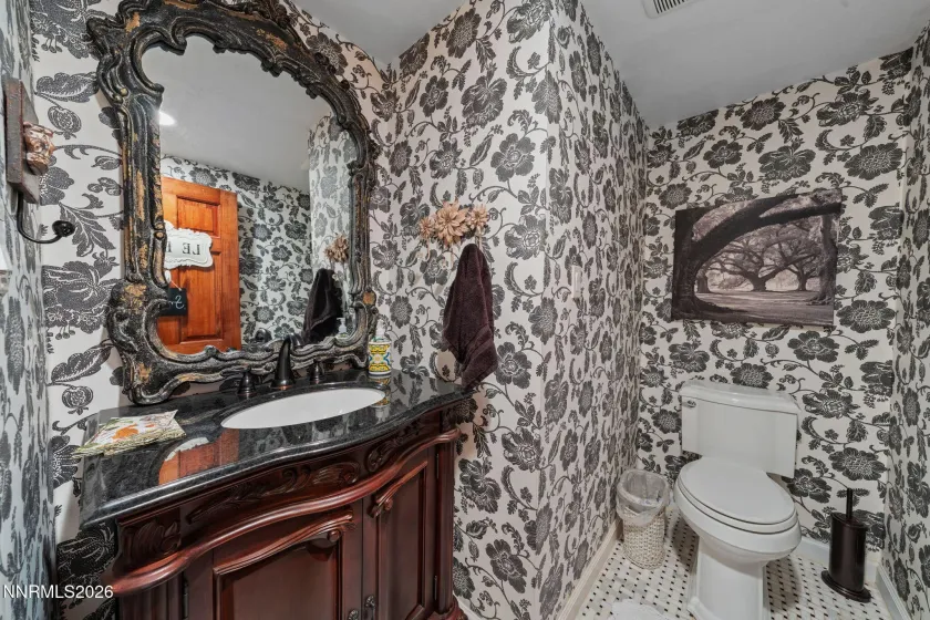 951 Riverview, Gardnerville, Nevada 89460, 5 Bedrooms Bedrooms, ,5 BathroomsBathrooms,Residential,Residential,Riverview,260003503