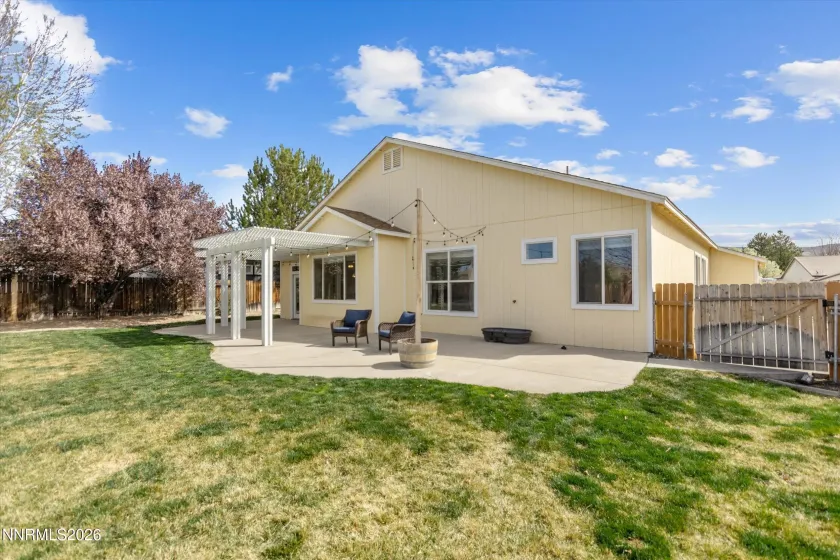 7815 Almeria, Sparks, Nevada 89436, 4 Bedrooms Bedrooms, ,2 BathroomsBathrooms,Residential,Residential,Almeria,260003505