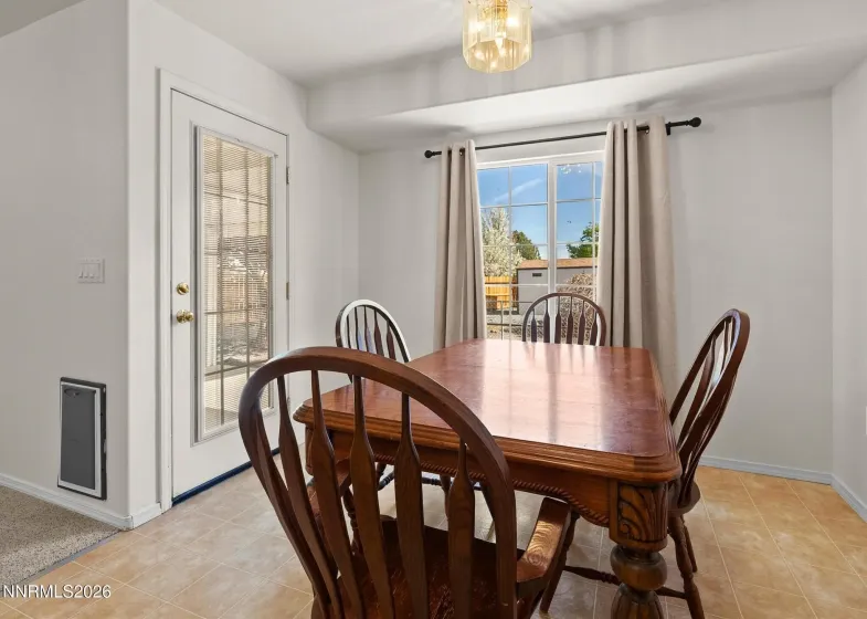 1469 Rosy Finch, Sparks, Nevada 89441, 4 Bedrooms Bedrooms, ,2 BathroomsBathrooms,Residential,Residential,Rosy Finch,260003504