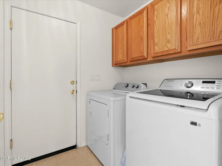 1469 Rosy Finch, Sparks, Nevada 89441, 4 Bedrooms Bedrooms, ,2 BathroomsBathrooms,Residential,Residential,Rosy Finch,260003504