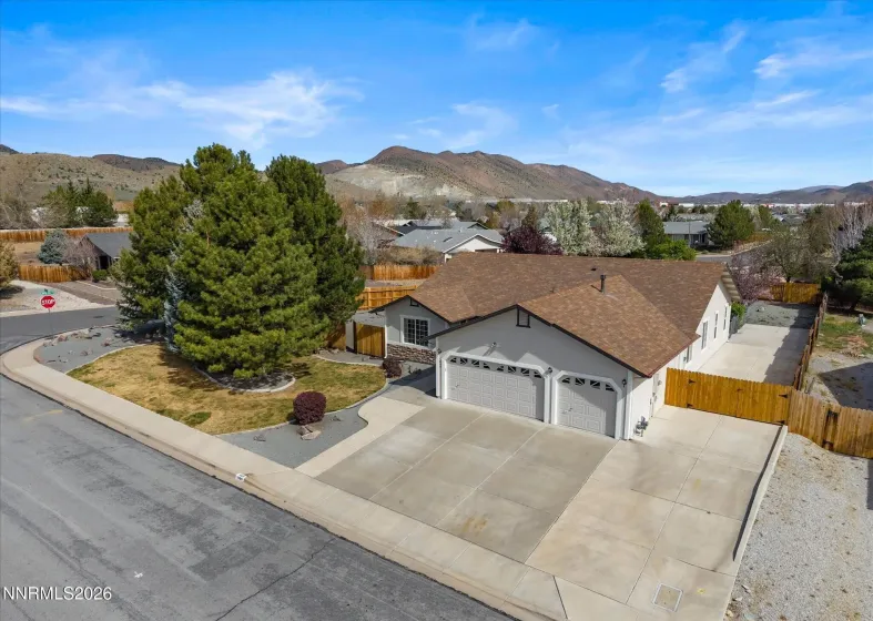 1469 Rosy Finch, Sparks, Nevada 89441, 4 Bedrooms Bedrooms, ,2 BathroomsBathrooms,Residential,Residential,Rosy Finch,260003504