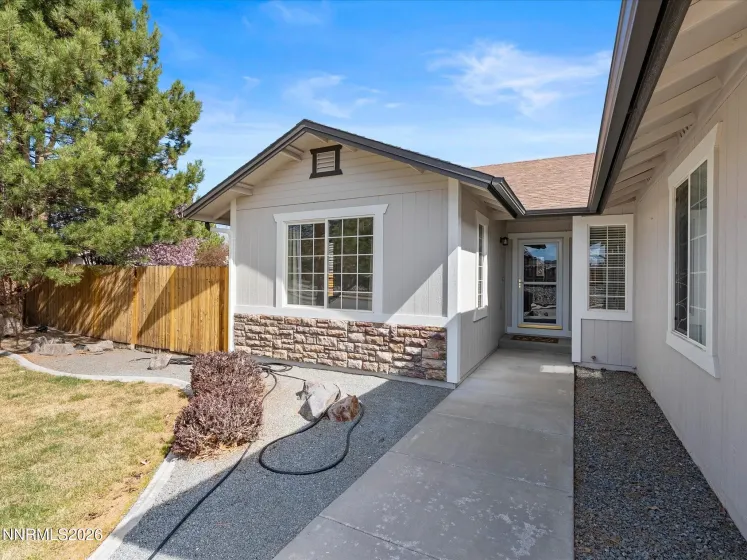 1469 Rosy Finch, Sparks, Nevada 89441, 4 Bedrooms Bedrooms, ,2 BathroomsBathrooms,Residential,Residential,Rosy Finch,260003504