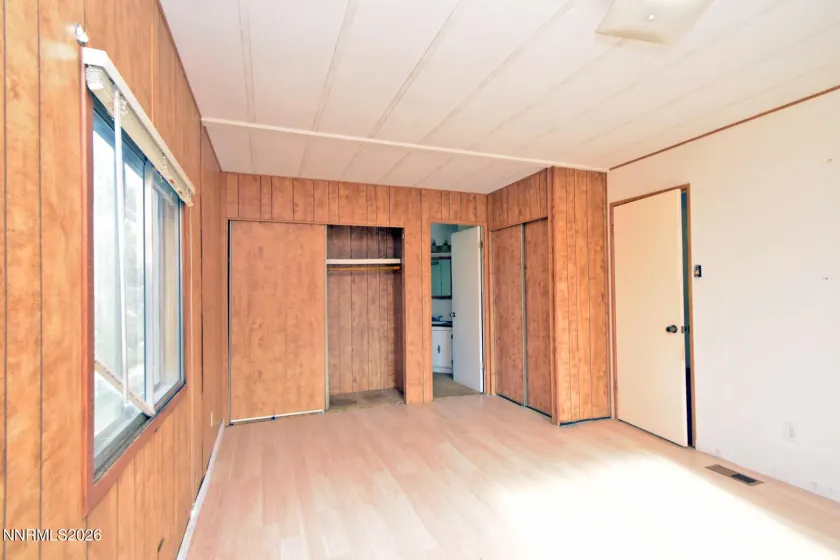 550 Quartz, Sun Valley, Nevada 89433, 3 Bedrooms Bedrooms, ,2 BathroomsBathrooms,Residential,Residential,Quartz,260001682