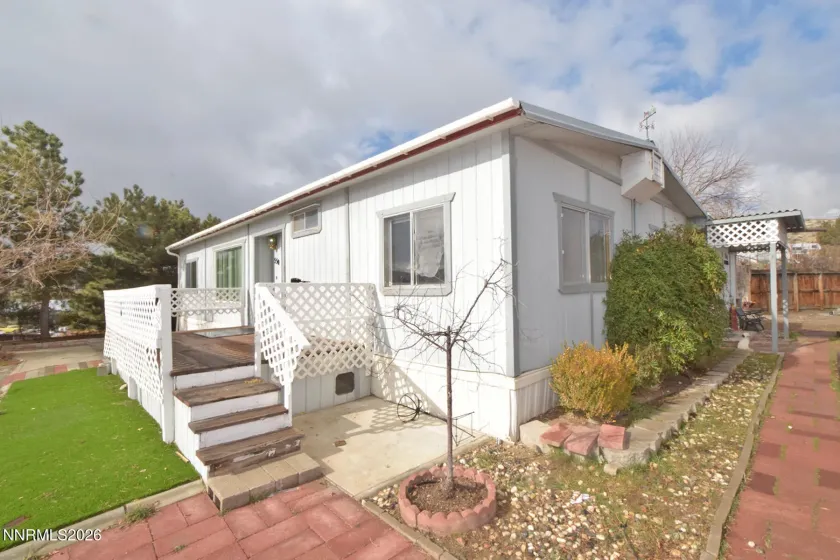 550 Quartz, Sun Valley, Nevada 89433, 3 Bedrooms Bedrooms, ,2 BathroomsBathrooms,Residential,Residential,Quartz,260001682