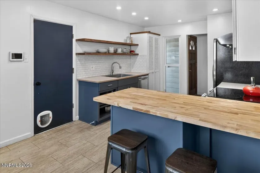 3060 Slater, Reno, Nevada 89503, 3 Bedrooms Bedrooms, ,2 BathroomsBathrooms,Residential,Residential,Slater,260003510