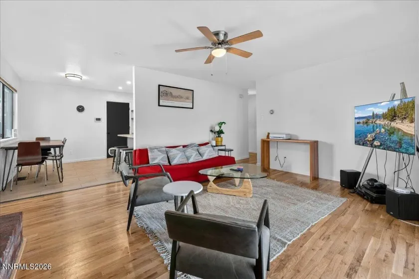 3060 Slater, Reno, Nevada 89503, 3 Bedrooms Bedrooms, ,2 BathroomsBathrooms,Residential,Residential,Slater,260003510