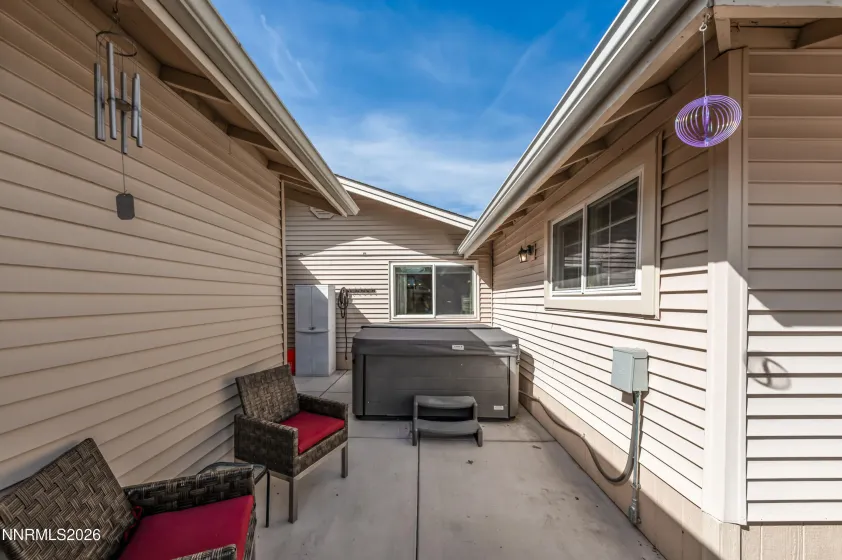 11130 Bondshire, Reno, Nevada 89511, 6 Bedrooms Bedrooms, ,3 BathroomsBathrooms,Residential,Residential,Bondshire,260003512