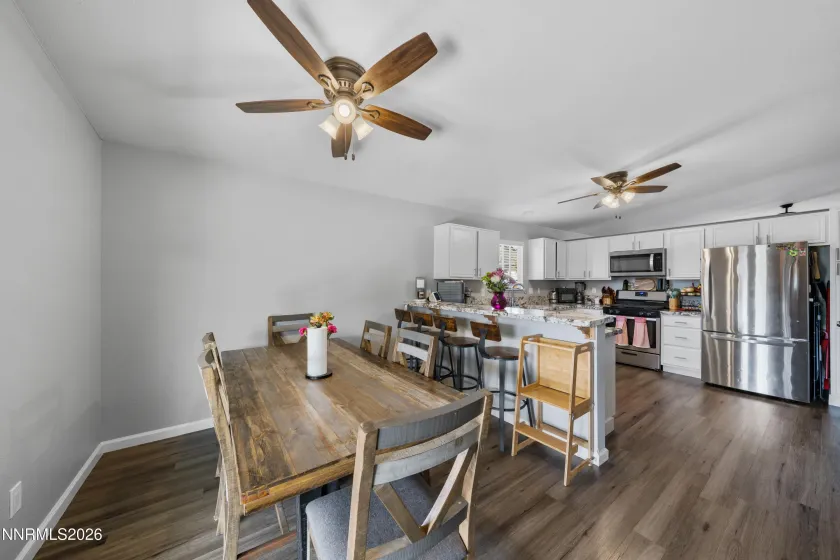 5950 Sunrose, Sun Valley, Nevada 89433, 3 Bedrooms Bedrooms, ,2 BathroomsBathrooms,Residential,Residential,Sunrose,260003518