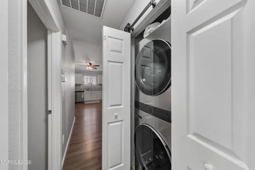 5950 Sunrose, Sun Valley, Nevada 89433, 3 Bedrooms Bedrooms, ,2 BathroomsBathrooms,Residential,Residential,Sunrose,260003518