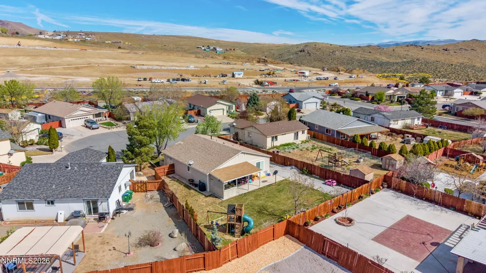 5950 Sunrose, Sun Valley, Nevada 89433, 3 Bedrooms Bedrooms, ,2 BathroomsBathrooms,Residential,Residential,Sunrose,260003518