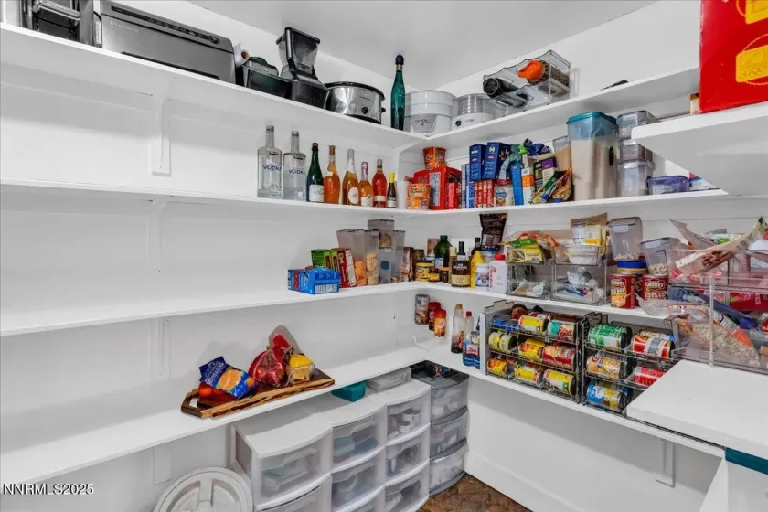 kitchen/dining combo