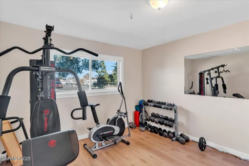 4th bedroom/flex space