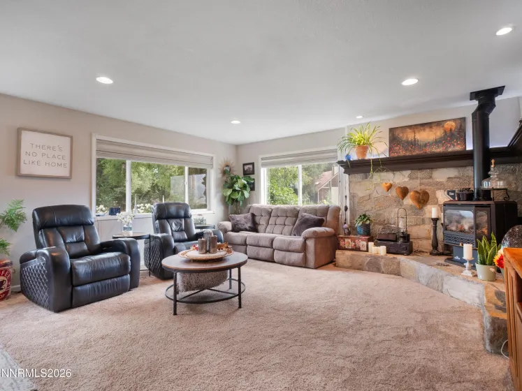 1238 Centerville, Gardnerville, Nevada 89460, 3 Bedrooms Bedrooms, ,2 BathroomsBathrooms,Residential,Residential,Centerville,260000815