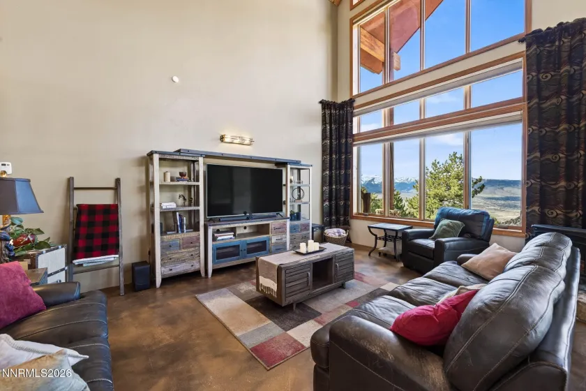 90 Toll, Reno, Nevada 89521, 3 Bedrooms Bedrooms, ,4 BathroomsBathrooms,Residential,Residential,Toll,260003522