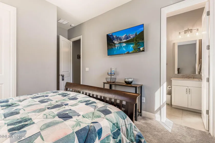 9709 Terraspar, Reno, Nevada 89521, 4 Bedrooms Bedrooms, ,5 BathroomsBathrooms,Residential,Residential,Terraspar,260003524