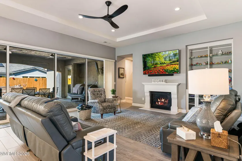 9709 Terraspar, Reno, Nevada 89521, 4 Bedrooms Bedrooms, ,5 BathroomsBathrooms,Residential,Residential,Terraspar,260003524