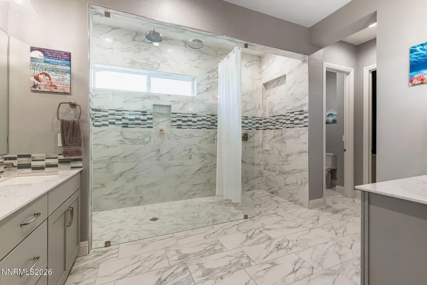 9709 Terraspar, Reno, Nevada 89521, 4 Bedrooms Bedrooms, ,5 BathroomsBathrooms,Residential,Residential,Terraspar,260003524