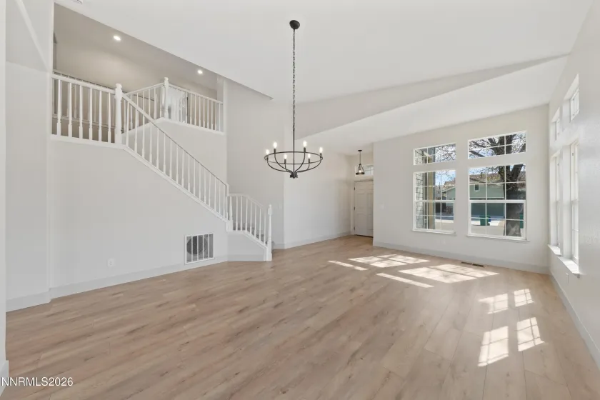 9561 Black Bear, Reno, Nevada 89506, 4 Bedrooms Bedrooms, ,3 BathroomsBathrooms,Residential,Residential,Black Bear,260003526