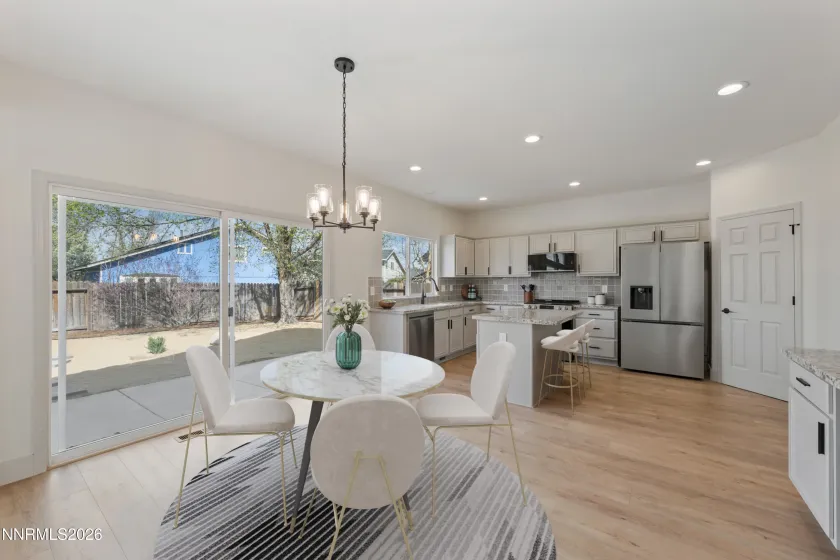 9561 Black Bear, Reno, Nevada 89506, 4 Bedrooms Bedrooms, ,3 BathroomsBathrooms,Residential,Residential,Black Bear,260003526