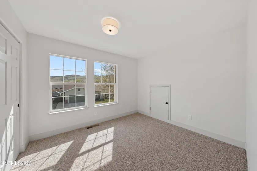 9561 Black Bear, Reno, Nevada 89506, 4 Bedrooms Bedrooms, ,3 BathroomsBathrooms,Residential,Residential,Black Bear,260003526