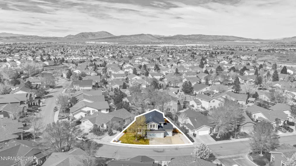 9561 Black Bear, Reno, Nevada 89506, 4 Bedrooms Bedrooms, ,3 BathroomsBathrooms,Residential,Residential,Black Bear,260003526