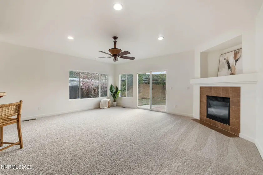 7593 Gold, Reno, Nevada 89506, 3 Bedrooms Bedrooms, ,2 BathroomsBathrooms,Residential,Residential,Gold,260003527