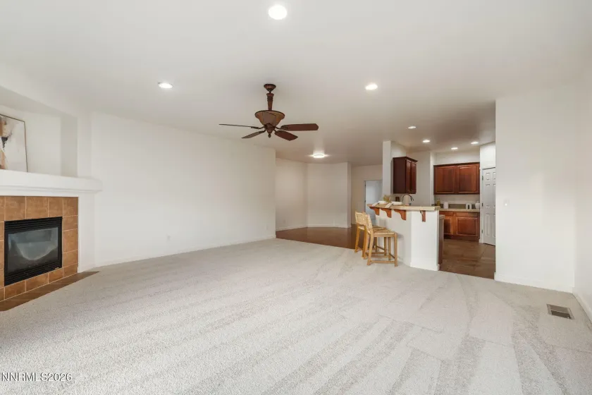 7593 Gold, Reno, Nevada 89506, 3 Bedrooms Bedrooms, ,2 BathroomsBathrooms,Residential,Residential,Gold,260003527