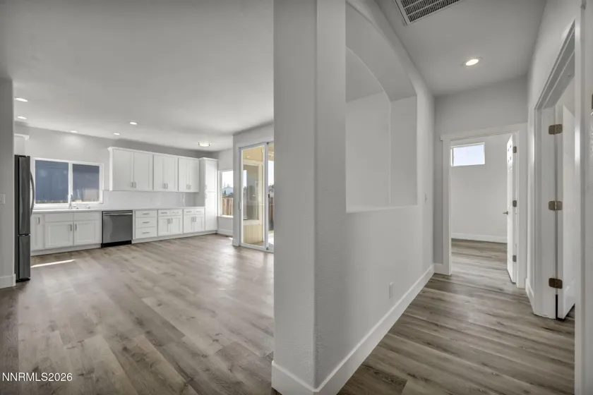 770 Golden Valley, Reno, Nevada 89506, 3 Bedrooms Bedrooms, ,2 BathroomsBathrooms,Residential,Residential,Golden Valley,260003529