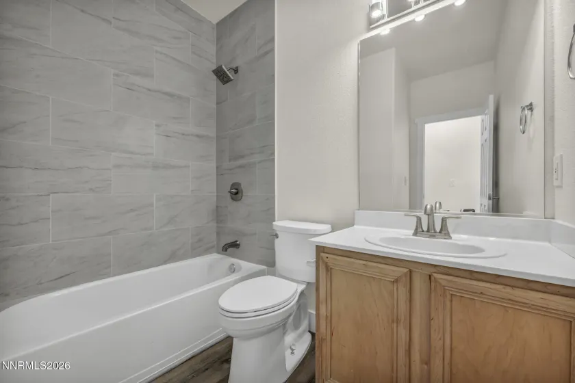 770 Golden Valley, Reno, Nevada 89506, 3 Bedrooms Bedrooms, ,2 BathroomsBathrooms,Residential,Residential,Golden Valley,260003529