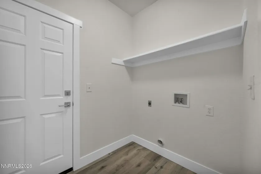 770 Golden Valley, Reno, Nevada 89506, 3 Bedrooms Bedrooms, ,2 BathroomsBathrooms,Residential,Residential,Golden Valley,260003529