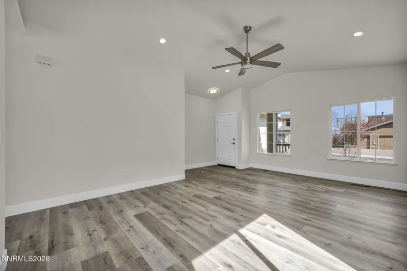 770 Golden Valley, Reno, Nevada 89506, 3 Bedrooms Bedrooms, ,2 BathroomsBathrooms,Residential,Residential,Golden Valley,260003529