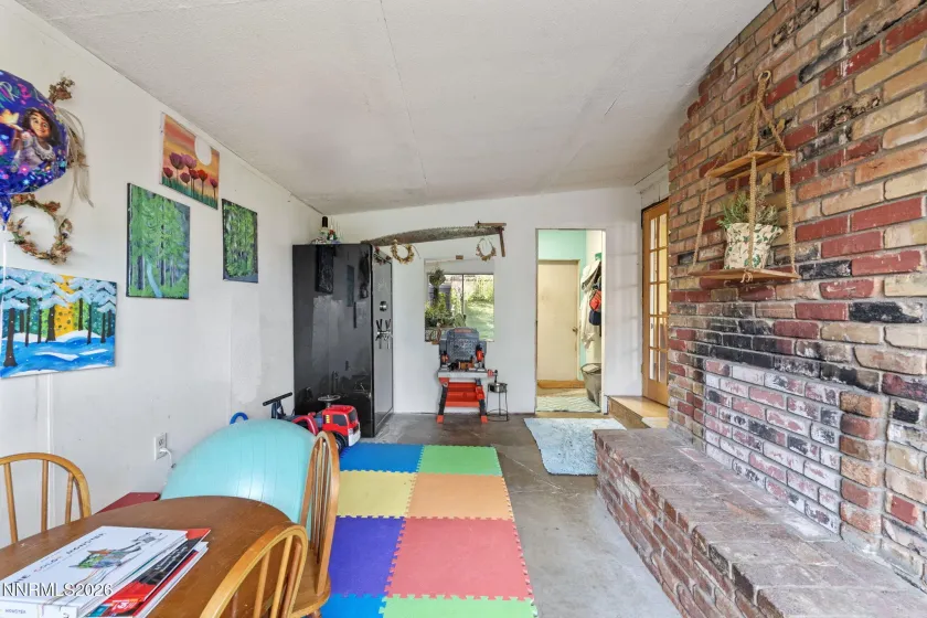 2060 Carlin, Reno, Nevada 89503, 3 Bedrooms Bedrooms, ,2 BathroomsBathrooms,Residential,Residential,Carlin,260003533