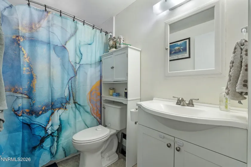 2060 Carlin, Reno, Nevada 89503, 3 Bedrooms Bedrooms, ,2 BathroomsBathrooms,Residential,Residential,Carlin,260003533