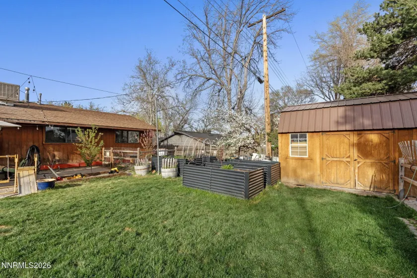 2060 Carlin, Reno, Nevada 89503, 3 Bedrooms Bedrooms, ,2 BathroomsBathrooms,Residential,Residential,Carlin,260003533